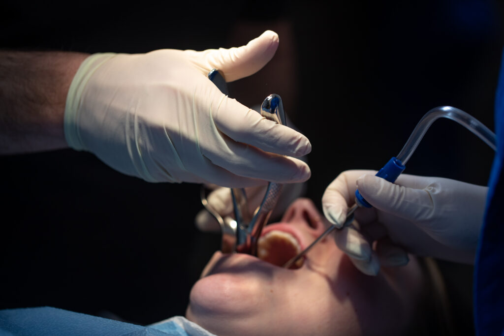 patient undergoing wisdom teeth removal at Associated Oral & Implant Surgeons